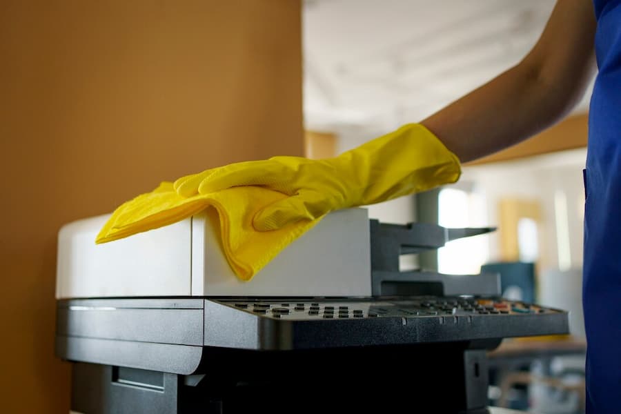 Cleaning Printer and Copy Machine Screens